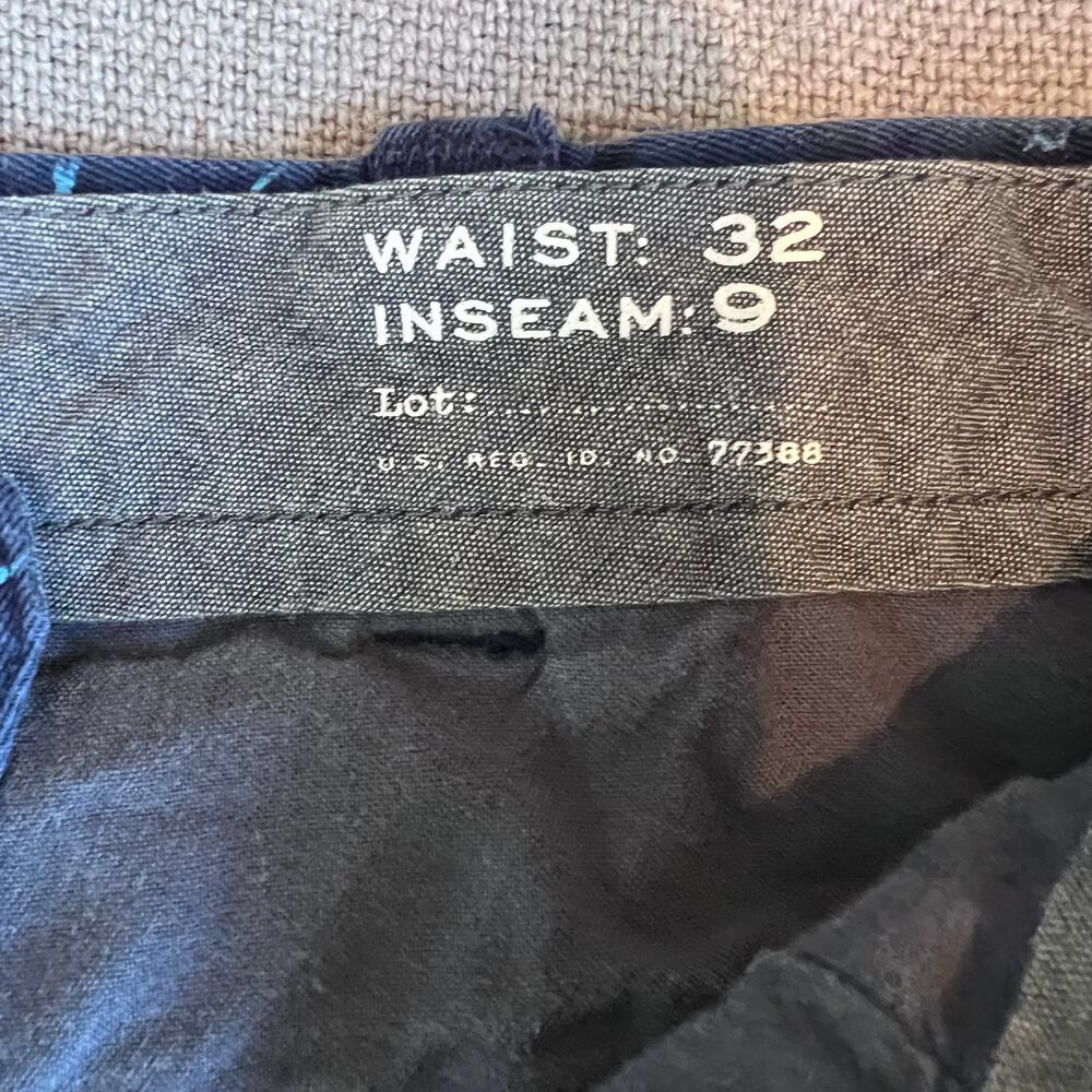 J.Crew Chino Shorts Scenic Sailboat Print in Stanton Navy Blue Men's 32W - Picture 9 of 9